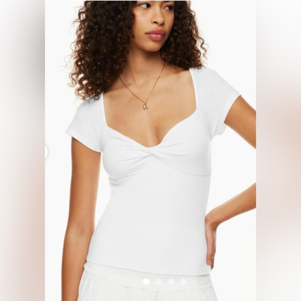 NWOT Aritzia Twist Front Top